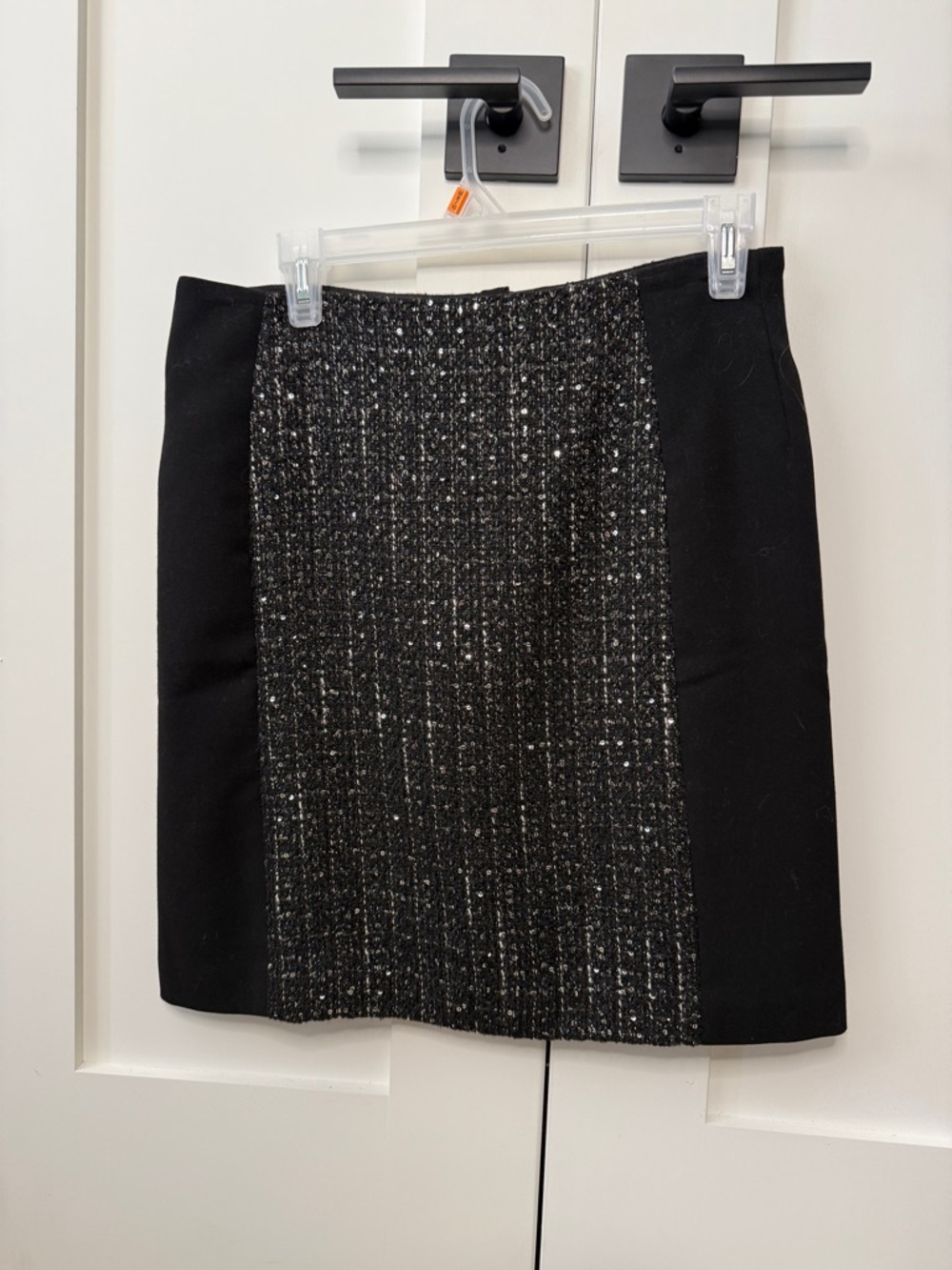 LOFT Black Tweed-Panel Mini Skirt with Subtle Sparkle. Size 6 Tall.